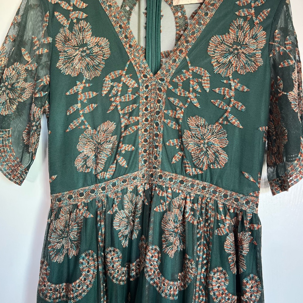 Altar'd State Green Graphic Tie Front Blouse